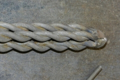 23c_braided_twist_-_welding_the_pairs_together_note_how_the_twists_are_lined_up_5